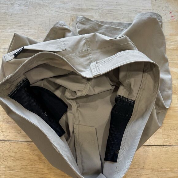 Prana Brion Short II Mens 38 Beige Standard Fit 11” Casual Everyday Stretchy EUC - Picture 5 of 12